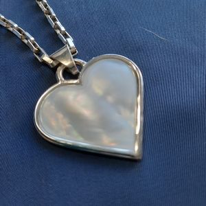 Mother of pearl necklace